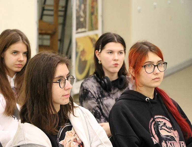 Разговоры о важном. «Гостеприимная Россия. Ко Дню народного единства»