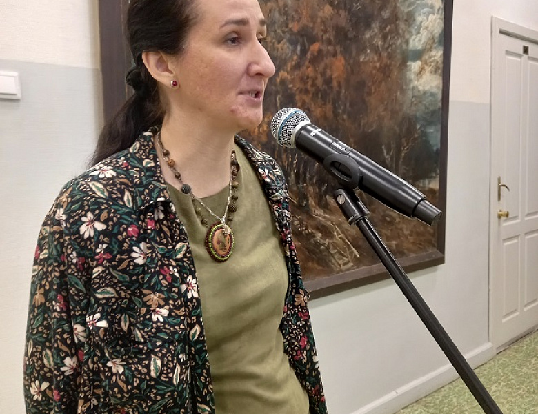 Выставка "Славянские мотивы", посвященная Дню славянской письменности