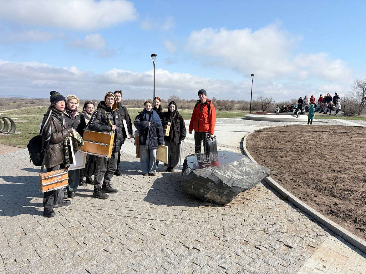 В Парке покорителей космоса развернулся первый «Космический пленэр»  
