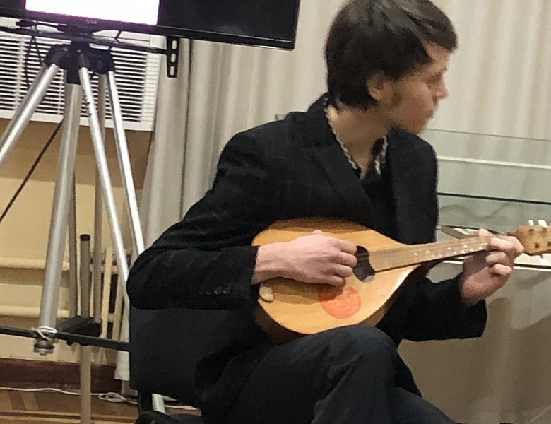 VII городской конкурс «Читаем классику»