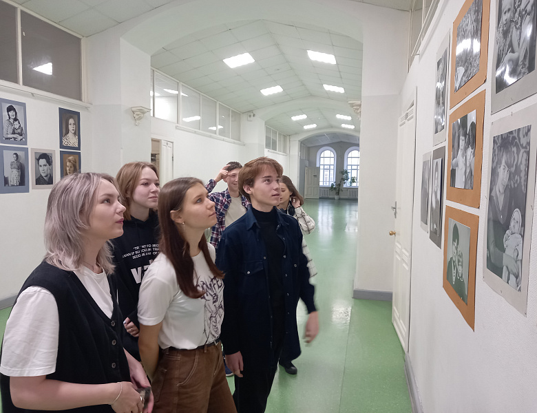 «Мама» – главное слово…