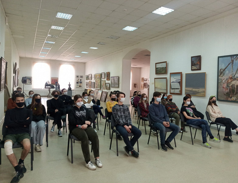 Профилактическая беседа с инспектором ПДН