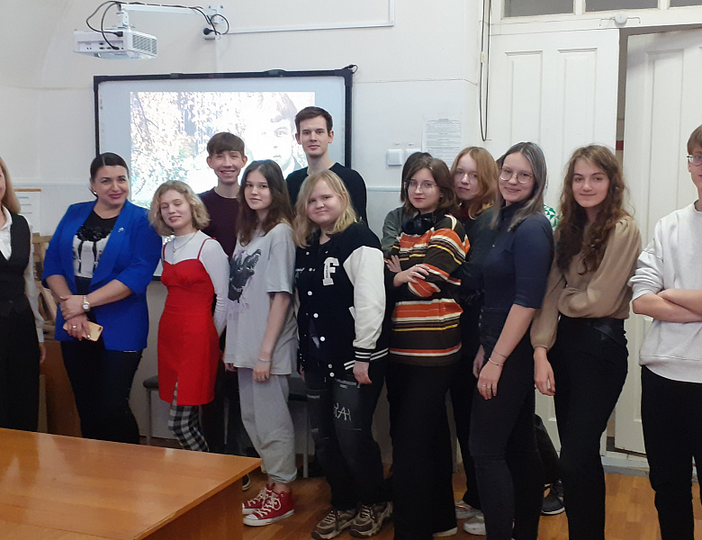 Литературно – музыкальная композиция «Эту жизнь за все благодарю», посвященная жизни и творчеству Сергея Есенина