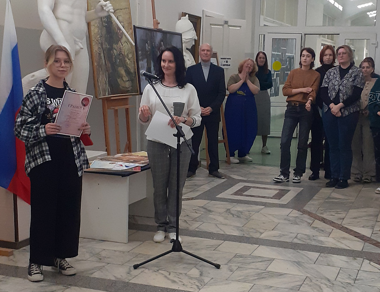 Художественная выставка по итогам Конкурса «Автопортрет» 
