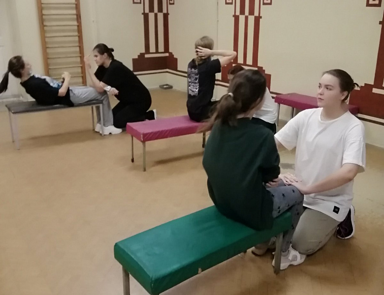 Соревнования по ОФП внутри учебных групп ко Дню призывника