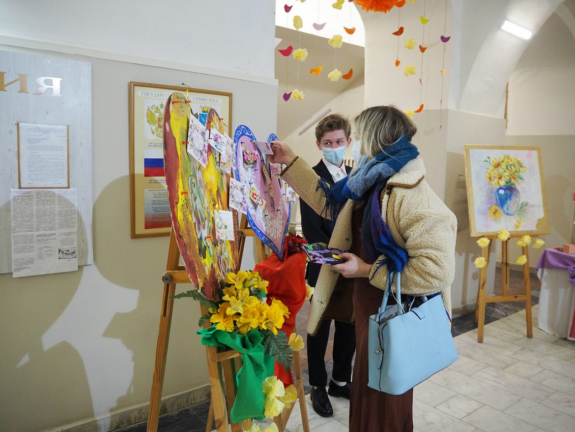 Поздравление педагогов с Международным женским днем!