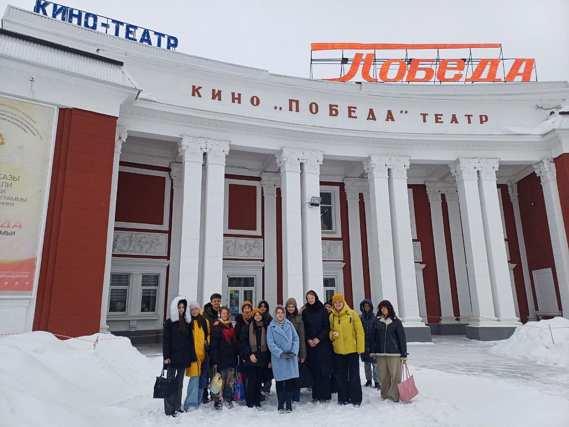Студенты Боголюбовки на открытом просмотре фильма «Настоящая»