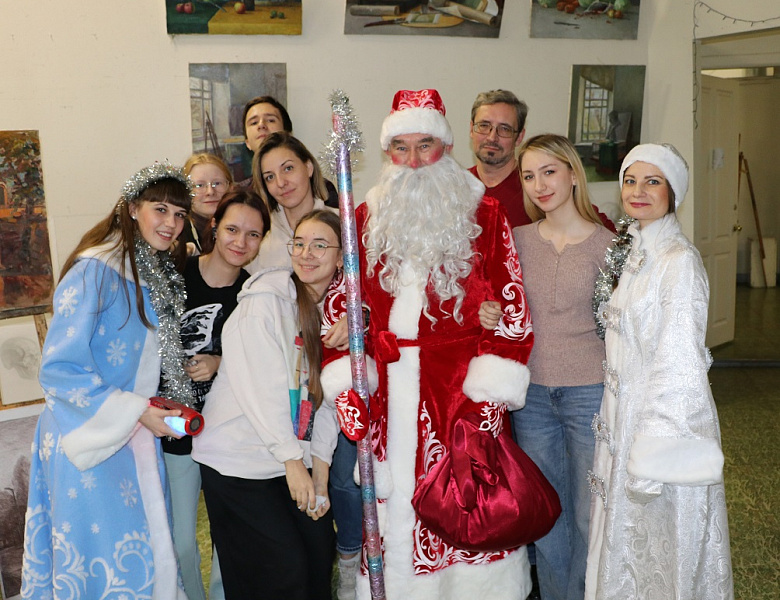 Какой же Новый год без Деда Мороза…