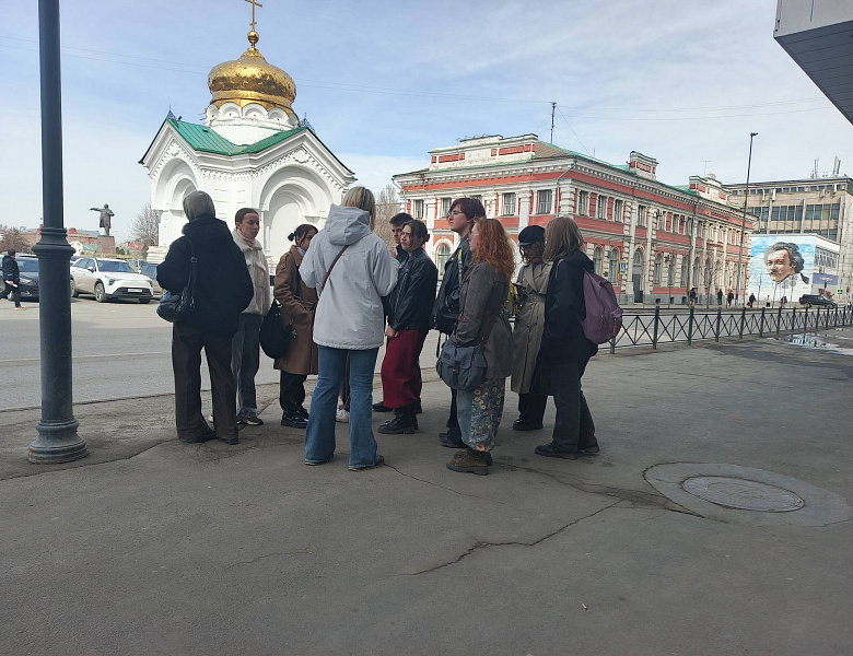 Секреты архитектуры Саратова раскрылись на экскурсии-лекции для наших студентов