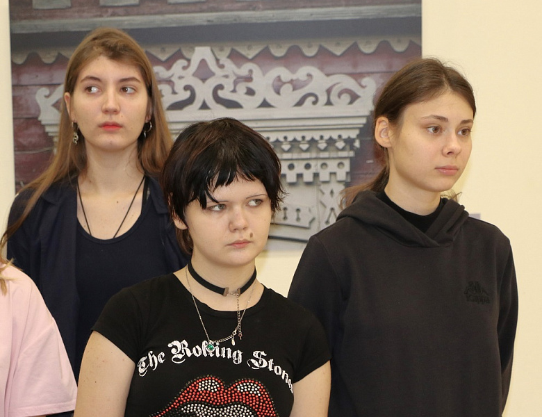 Творческая экскурсия по фотовыставке «ПРОСТРАНСТВО ЭВКЛИДА»