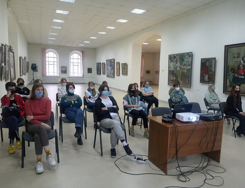 Беседа «Конституция – основной закон страны» с полковником полиции в отставке Лебедевым В.С. ко Дню Конституции