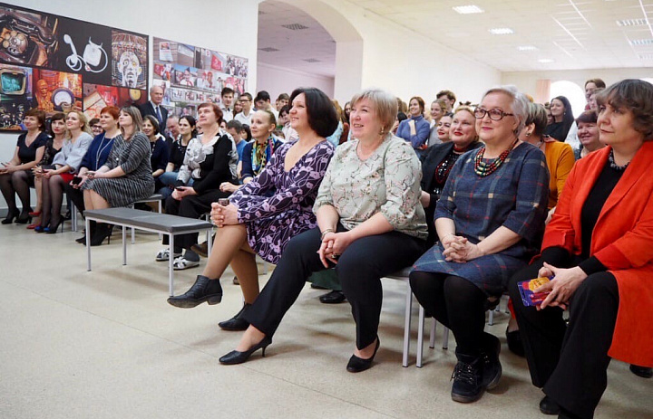 Концерт посвященный Международному женскому дню!