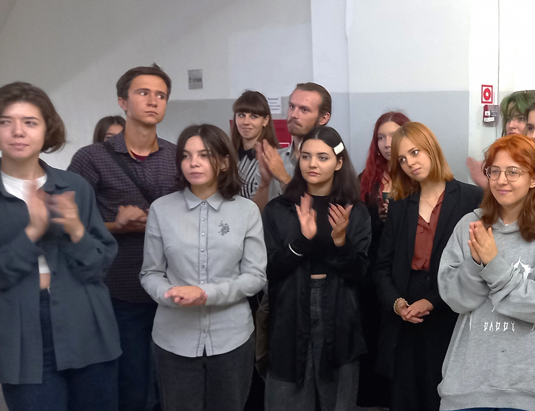 Выставка работ студентов специальности «Дизайн», группы 3Д2,  по итогам летней и производственной практик за годы обучения на 1-2 курсах