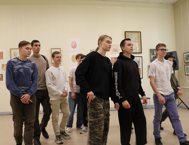 В гостях у художественного училища