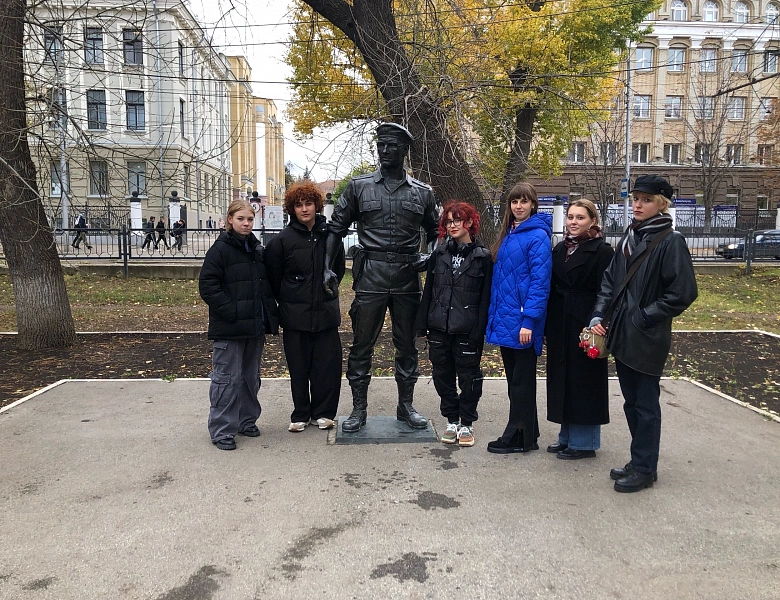 Памятник Генералу Анатолию Романову